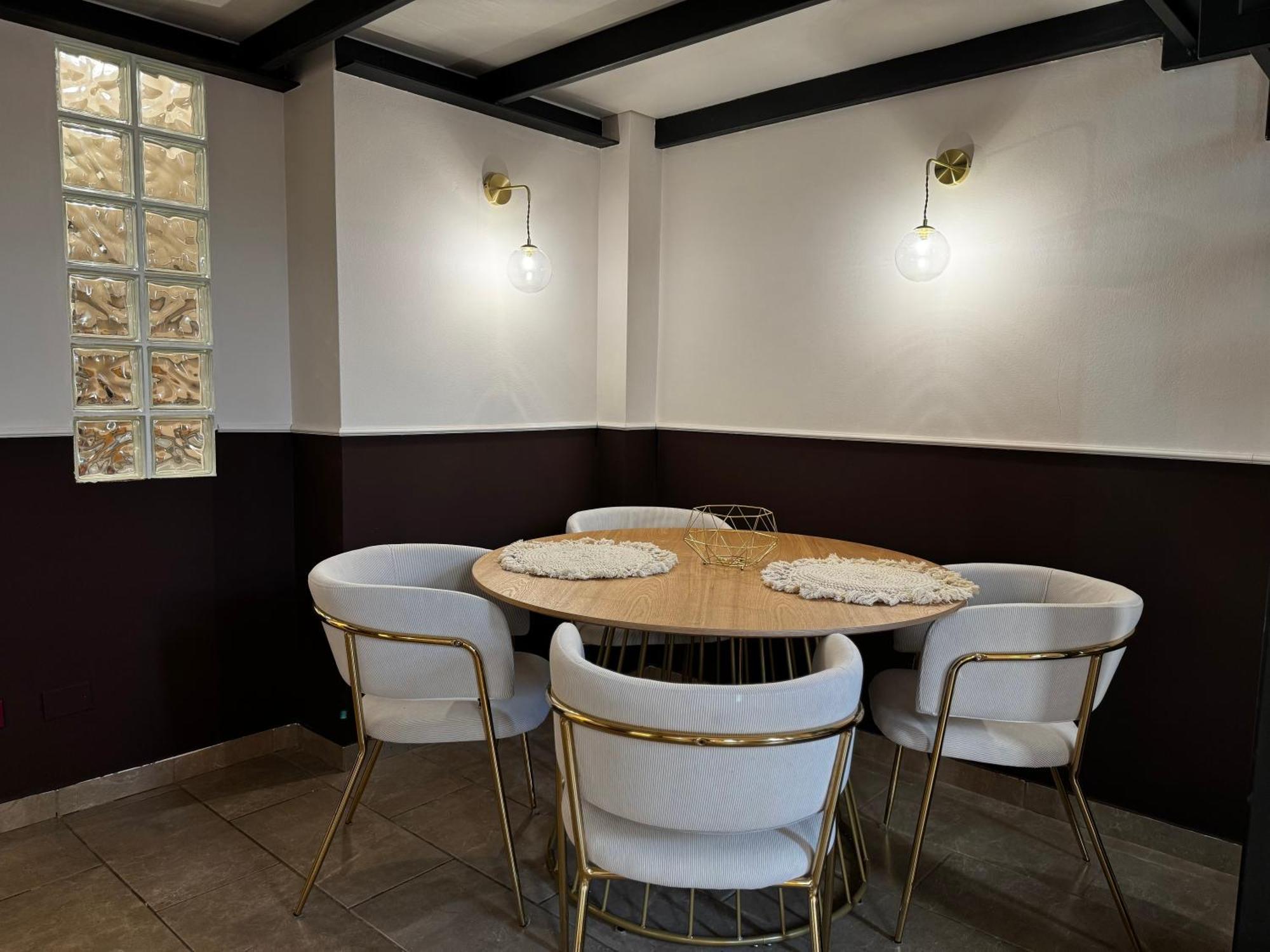 Regina Milano In Verona - Sky Tv, Wifi E Breakfast Box Apartment Exterior foto